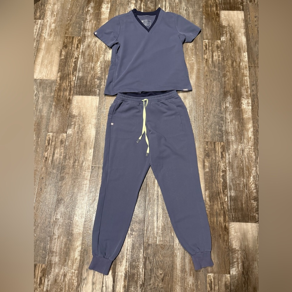Figs Scrub Set. Like New.  Space Navy
